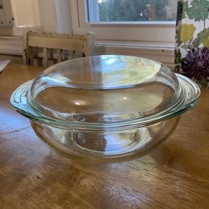 Pyrex Glass Casserole with Lid
